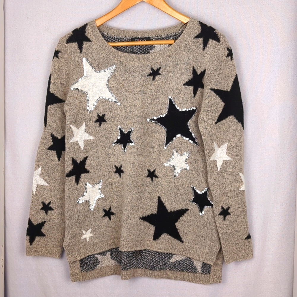 GINA Women's Fuzzy Star Sweater With Sequins Size Small